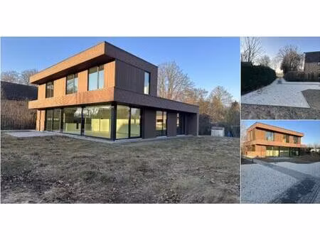 maison à louer à eedstraat 54 zwijnaarde (rbv13168)