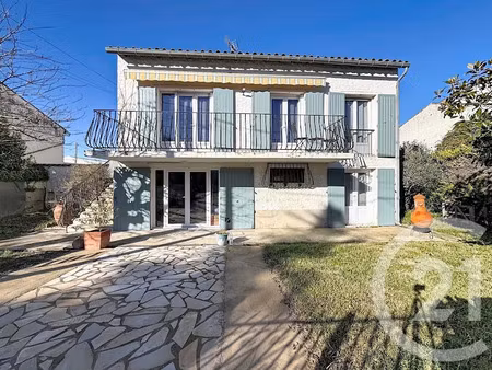 vente maison 5 pièces 138.4 m² à arles (13200)  329 000 €