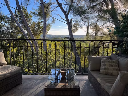 superbe appartement t3 de 82m2 avec terrasse garage et parking extérieur à bouc bel air
