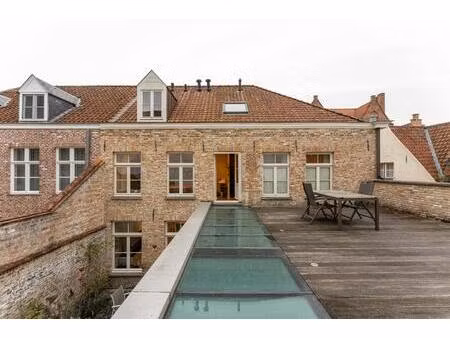 nieuw appartement te koop (°2007) op toplocatie in brugge