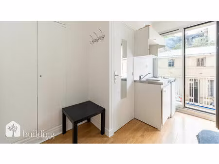 à vendre - parc monceau - studio de 10 m²