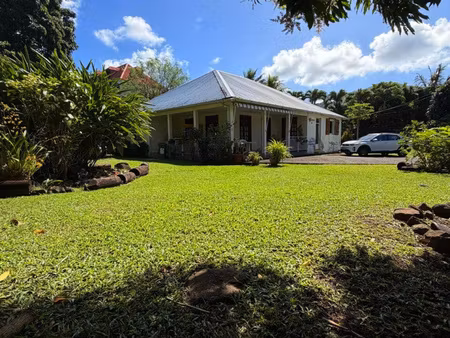 maison f6 avec terrain constructible de 1300 m².