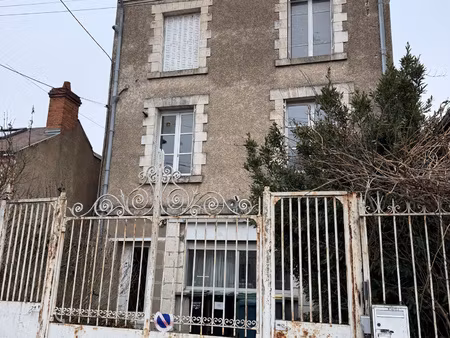 charmante maison proche hyper centre orléans -> rue du généra