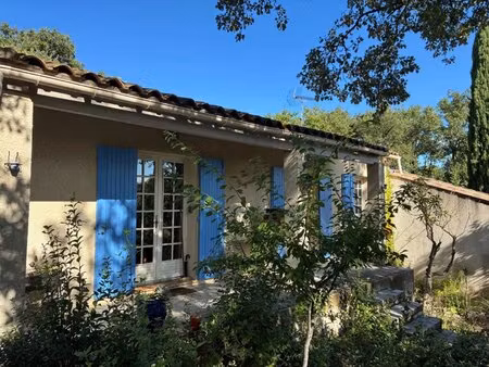 villa plain 3 chambres  avec piscine sur 1090 m2