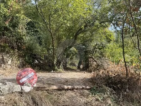 vente terrain inconstructible gorbio