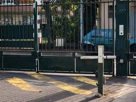 place de parking securisee