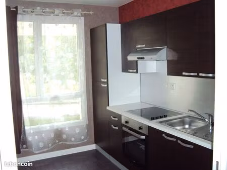 appartement * 2 pèces* 45m2* ty nay