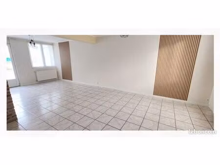 propriété 5 pièces 85 m²