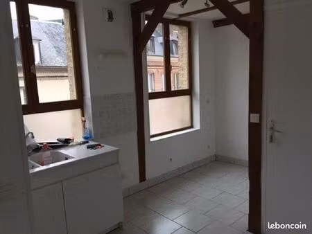 t3 à louer à la riviere st sauveur