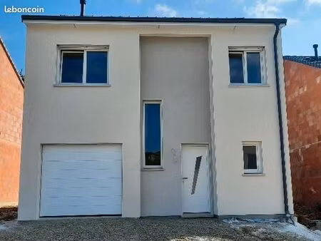 maison individuelle neuve 5 pièces de 100 m2