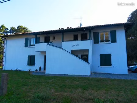 à louer t2 50 m2 bidarray