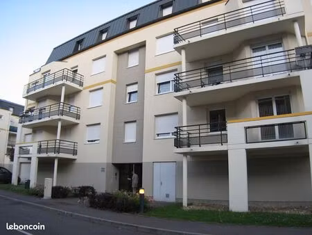 metz dlp  dans pte résidence  f2 récent avec cuisine