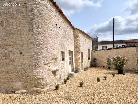 maison de village rénovée et meublée