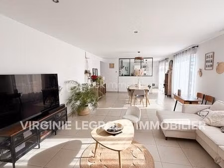 maison de 166 m² à port-brillet