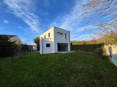 vente maison aux sorinières (44840) : à vendre / 101m² les sorinières