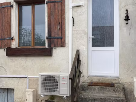 maison de bourg bien située  avec jardin et potentiel d'amén