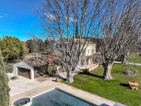 vente maison de luxe pernes-les-fontaines 9 pièces 300 m² <meta name="description" content