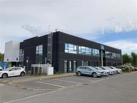 location bureau lesquin 1 337 m²