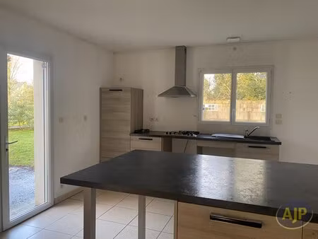 à louer maison 155 68 m² – 1 306 € |nort-sur-erdre