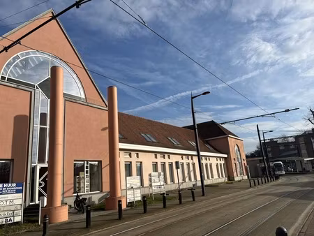 commercieel te huur in sint-denijs-westrem