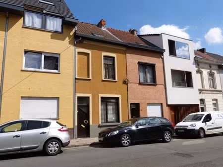 huis te huur in gent met 3 slaapkamers