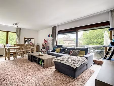 appartement te huur in wezembeek-oppem met 2 slaapkamers