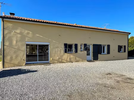 vente maison 5 pièces 117 m² à ruffec (16700)  169 900 €