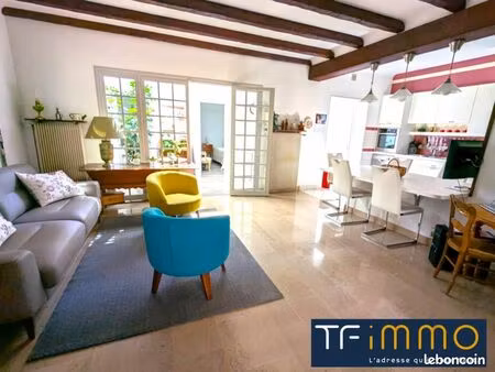 appartement 4 pièces 150 m²