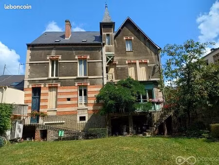 villa 10 pièces 197 m²