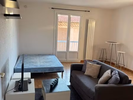 grand studio 32m2 meublé