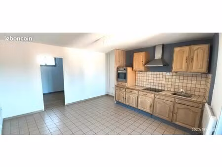 location t1 non meublé