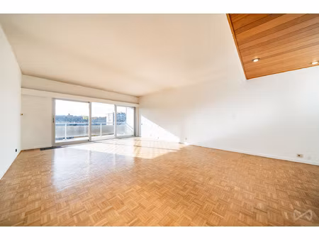 appartement te koop in ganshoren met 2 slaapkamers