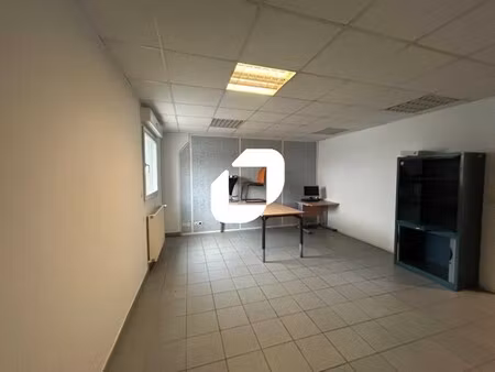 location bureau ennery 95300