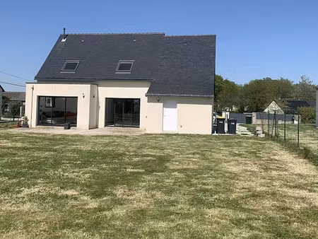 vente maison 5 pièces 110 m² à brandivy (56390)  328 662 €