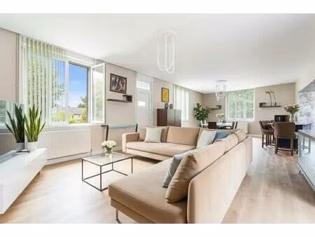 maison de charme de 280m² en vente à linzeux