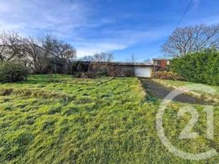 vente terrain à joué-sur-erdre (44440) : à vendre / 689m² joué-sur-erdre