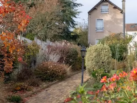 vente maison 6 pièces 98 m² à le mesnil-le-roi (78600)  535 500 €