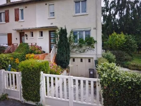 location maison 5 pièces 80 m² à beauvais (60000)