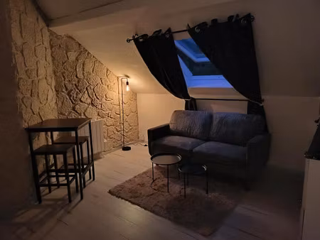 location meublée appartement 2 pièces 19 m² à presles (95590)  830 €