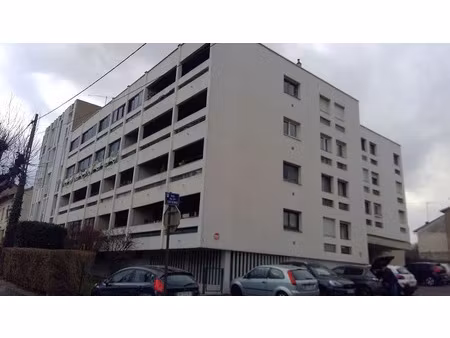 location appartement 2 pièces 37 m² à villers-les-nancy (54600)  590 €