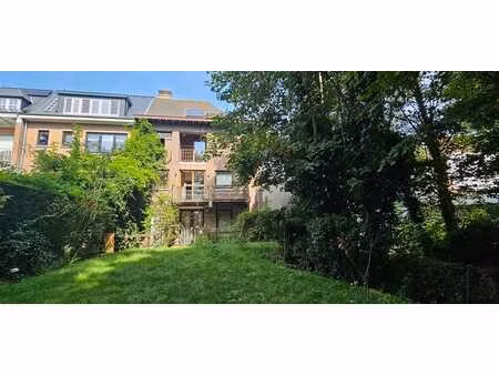 victor allard. villa/appt 4 ch + bureau jardin garage