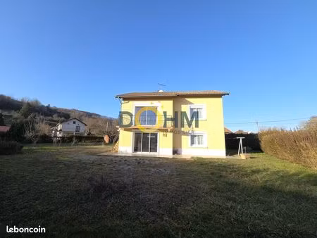 maison 3 pièces 82 m²