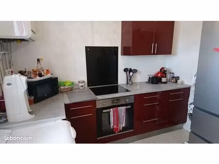 f2 centre ville 410 euros