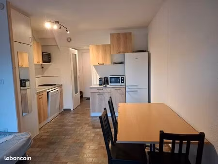 t2 duplex port de hyères