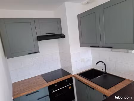 2 pièces 43m2 résidence récente