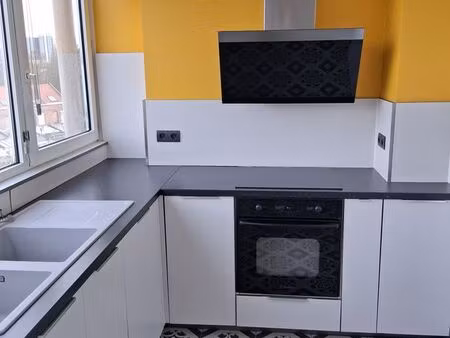 torciong limite mouvaux f4