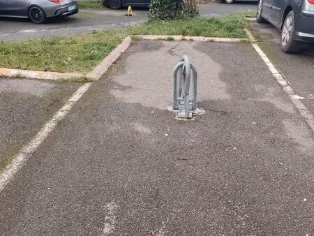 loué place de parking privé à orly