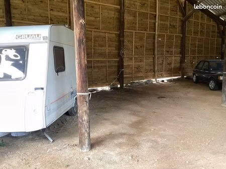 emplacement stationnement