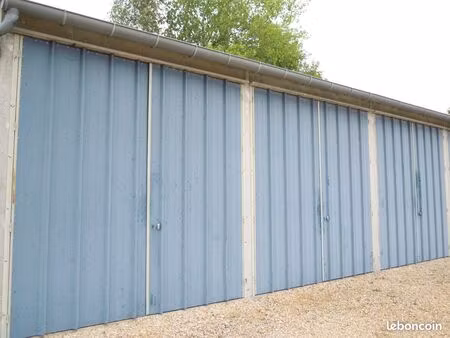 location garages fermés - bourges