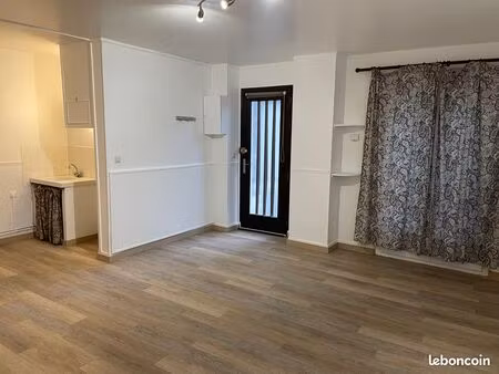 studio centre ville compiegne